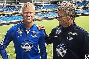 荷兰直通美加墨世界杯决赛圈，队史第12次（荷兰锁定美加墨世界杯正赛席位，队史第12次晋级）