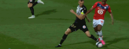 百场里程碑！库巴西成巴萨达此成就第二年轻球员（库巴西达成百场里程碑，成为巴萨史上第二年轻完成此成就的球员）